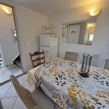 Pr2 - 2 Bedrooms And A Fully Equipped Kitchen * Le Blanc-Mesnil