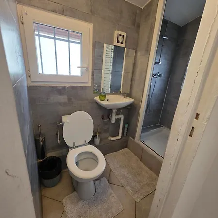 Pr2 - 2 Bedrooms And A Fully Equipped Kitchen * Le Blanc-Mesnil